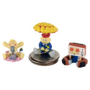 World’s Smallest Pop Culture Micro Figures Hello Kitty and GPK